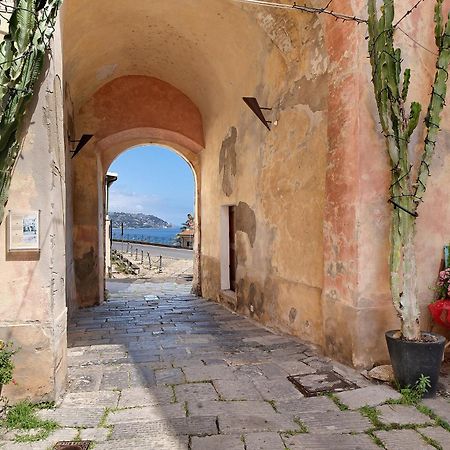 Casa Elena Apartment Bordighera Exterior photo